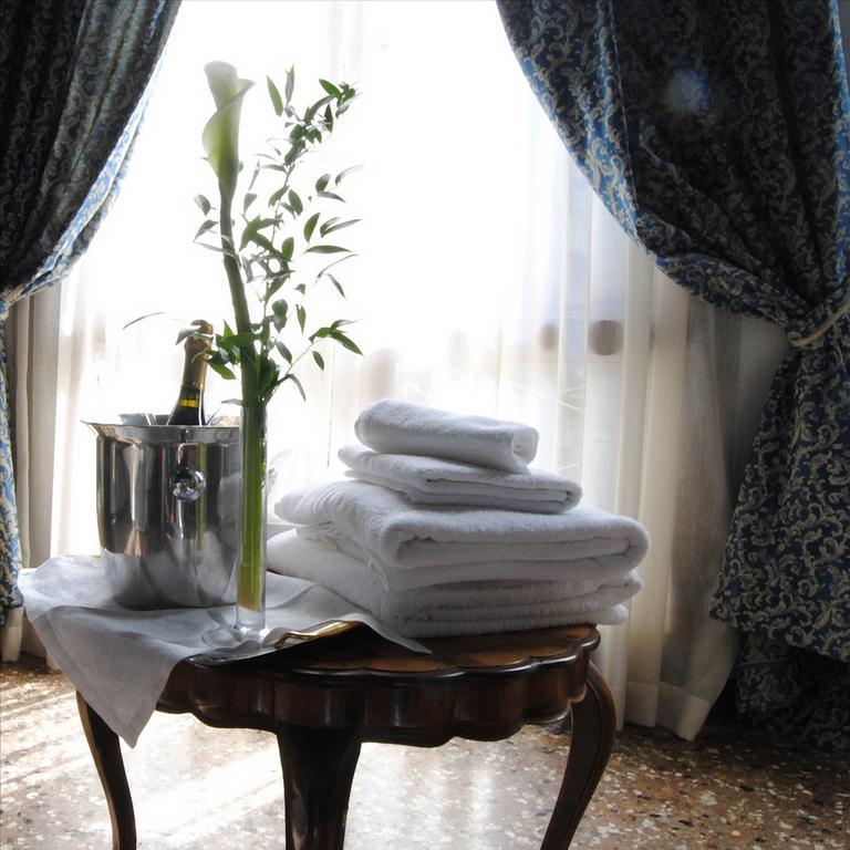 La Porta D'Oriente B&B Βενετία Εξωτερικό φωτογραφία